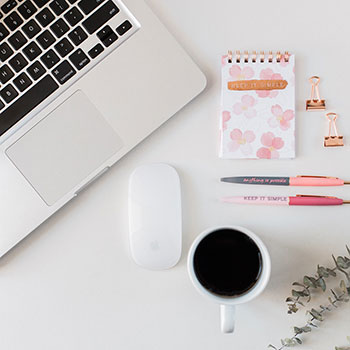 韩漫画制服绣惑在线看,校园青春的诱惑与挑战